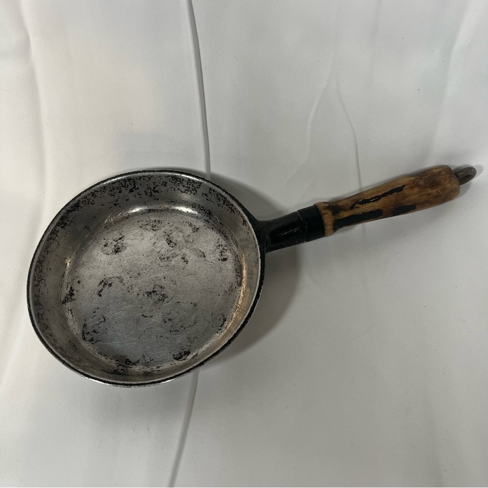 Vintage Hammered Club Aluminum Hammercraft Cookware 6 1/4” Skillet Saute Fry Pan
